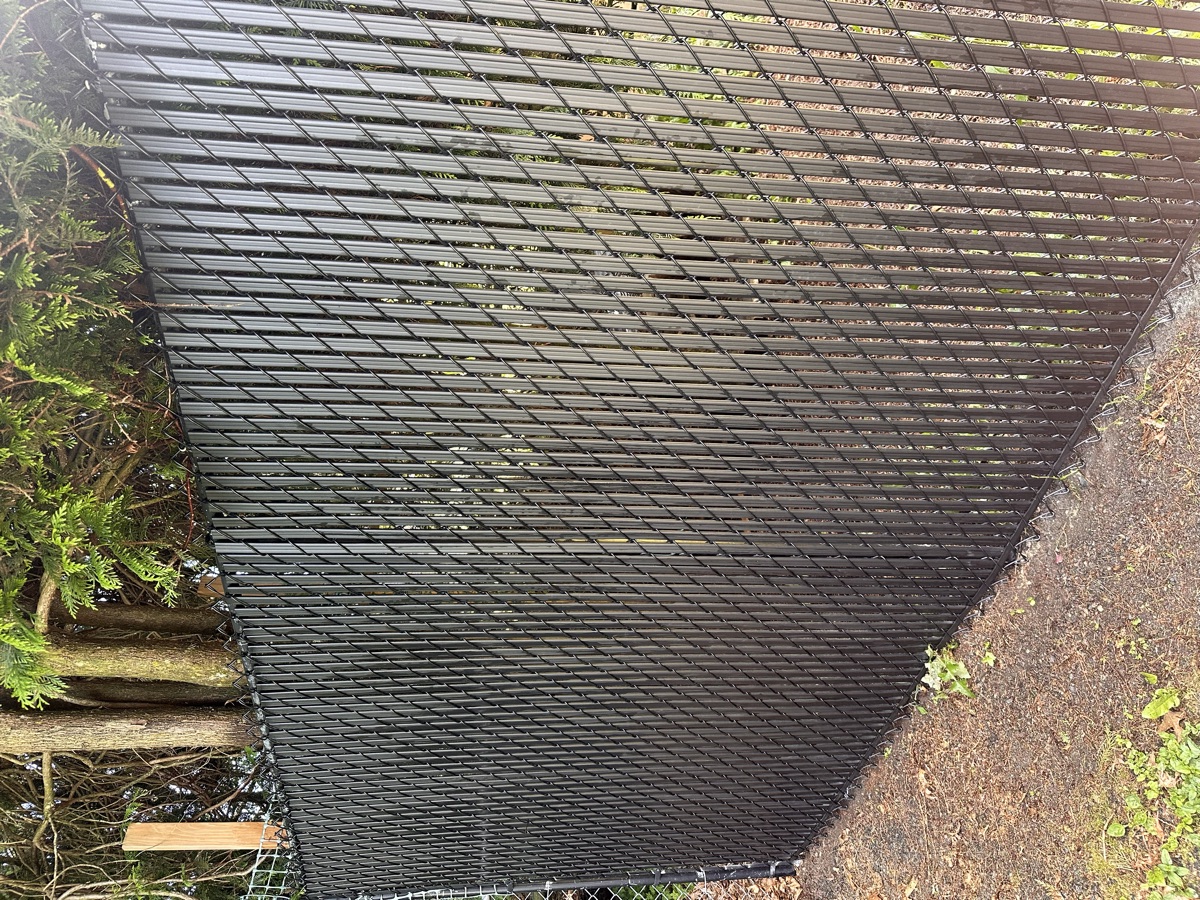 Clean lattice fence after pressure washing Chilliwack